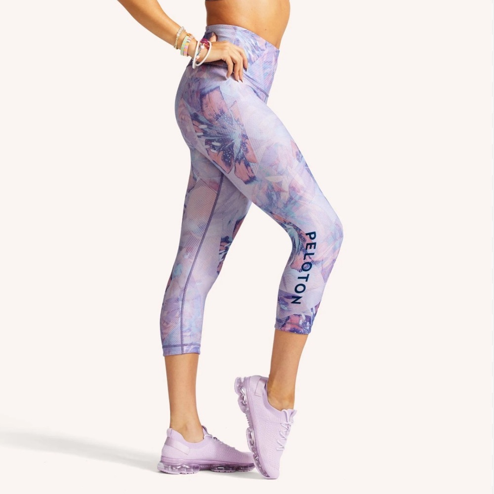 Peloton X With Floral 2k High Waist Capri Leggings